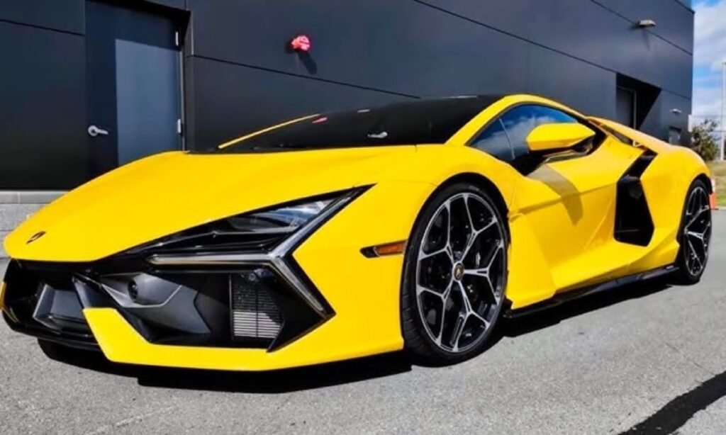 2026 Lamborghini Revuelto Sound,